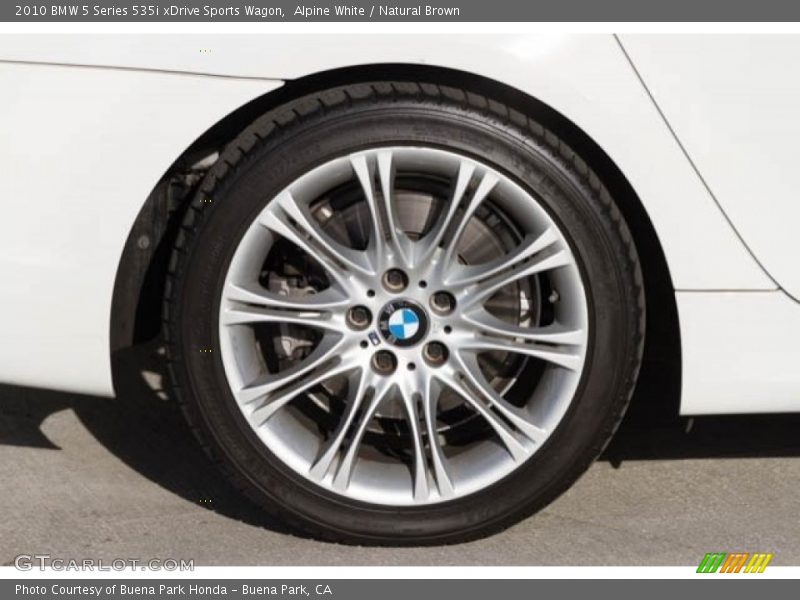 Alpine White / Natural Brown 2010 BMW 5 Series 535i xDrive Sports Wagon