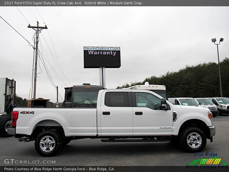 Oxford White / Medium Earth Gray 2017 Ford F350 Super Duty XL Crew Cab 4x4