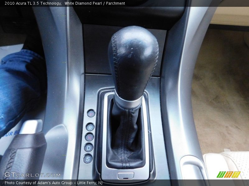 White Diamond Pearl / Parchment 2010 Acura TL 3.5 Technology