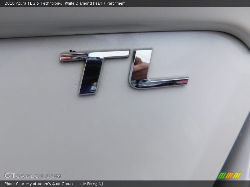 White Diamond Pearl / Parchment 2010 Acura TL 3.5 Technology