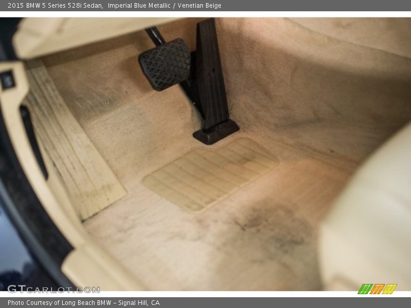 Imperial Blue Metallic / Venetian Beige 2015 BMW 5 Series 528i Sedan