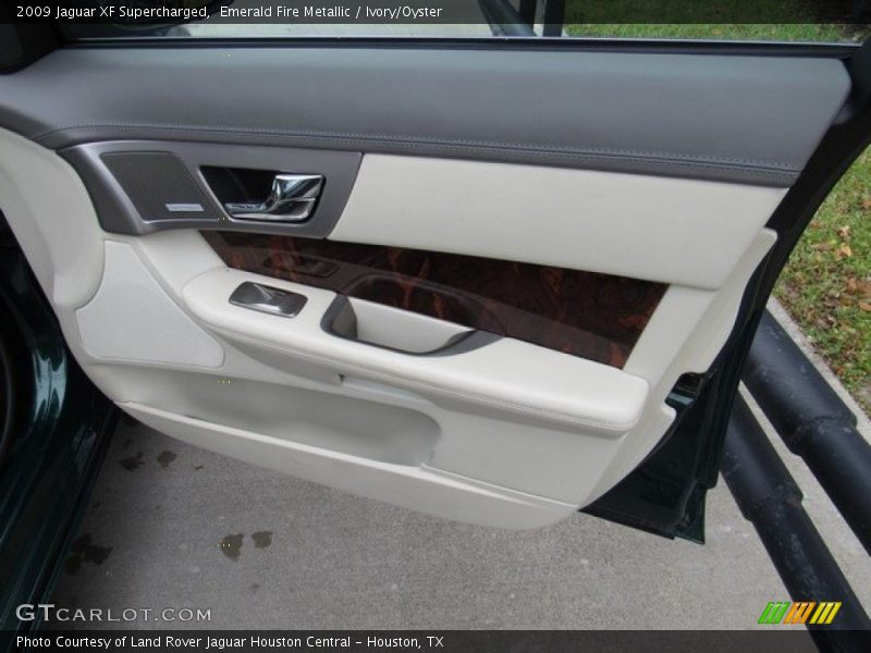 Door Panel of 2009 XF Supercharged
