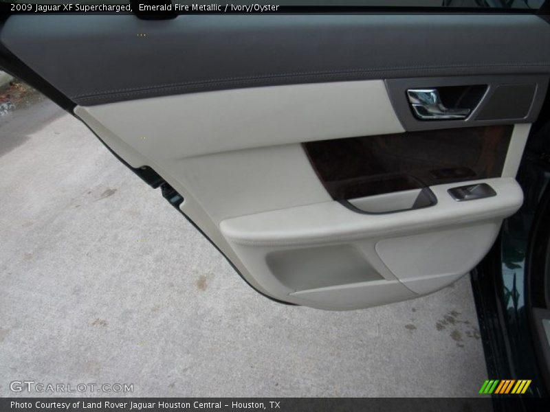 Emerald Fire Metallic / Ivory/Oyster 2009 Jaguar XF Supercharged