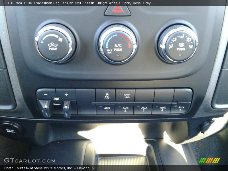 Bright White / Black/Diesel Gray 2018 Ram 3500 Tradesman Regular Cab 4x4 Chassis