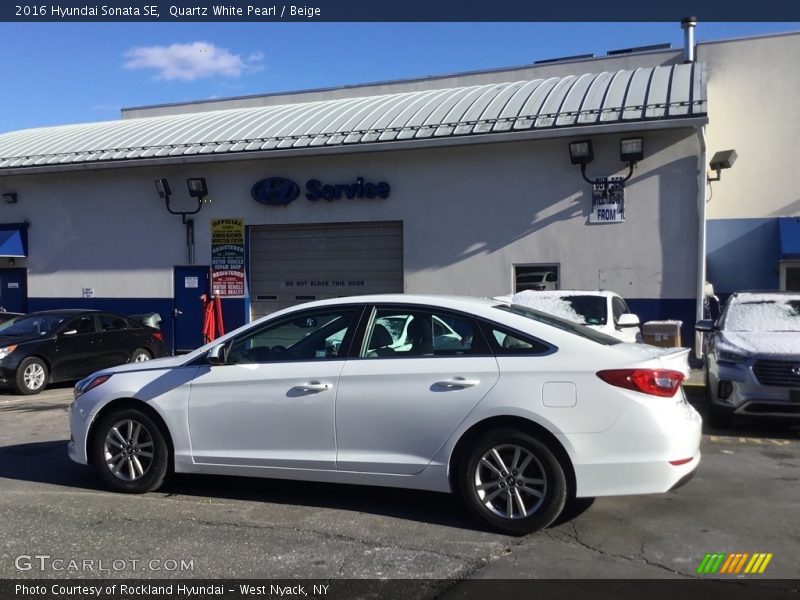 Quartz White Pearl / Beige 2016 Hyundai Sonata SE