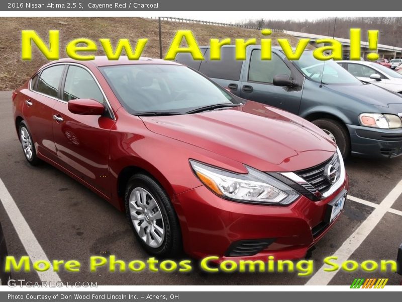 Cayenne Red / Charcoal 2016 Nissan Altima 2.5 S