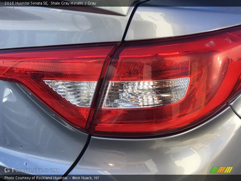 Shale Gray Metallic / Gray 2016 Hyundai Sonata SE