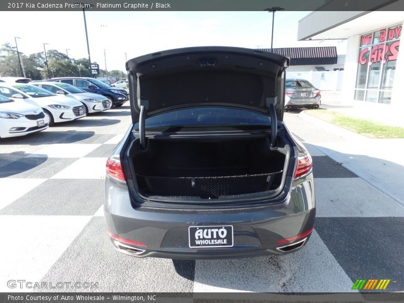 Platinum Graphite / Black 2017 Kia Cadenza Premium