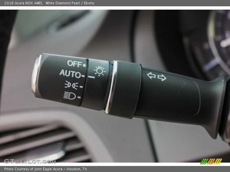 White Diamond Pearl / Ebony 2018 Acura MDX AWD