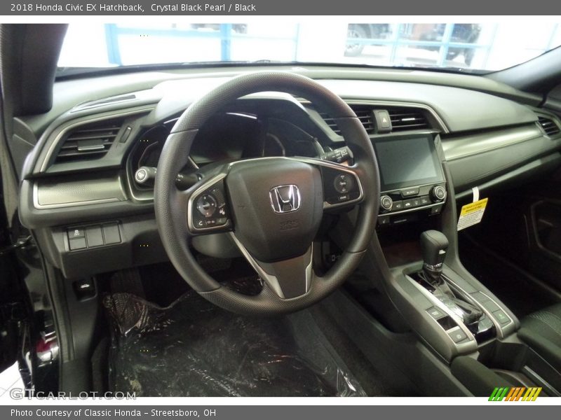 Crystal Black Pearl / Black 2018 Honda Civic EX Hatchback