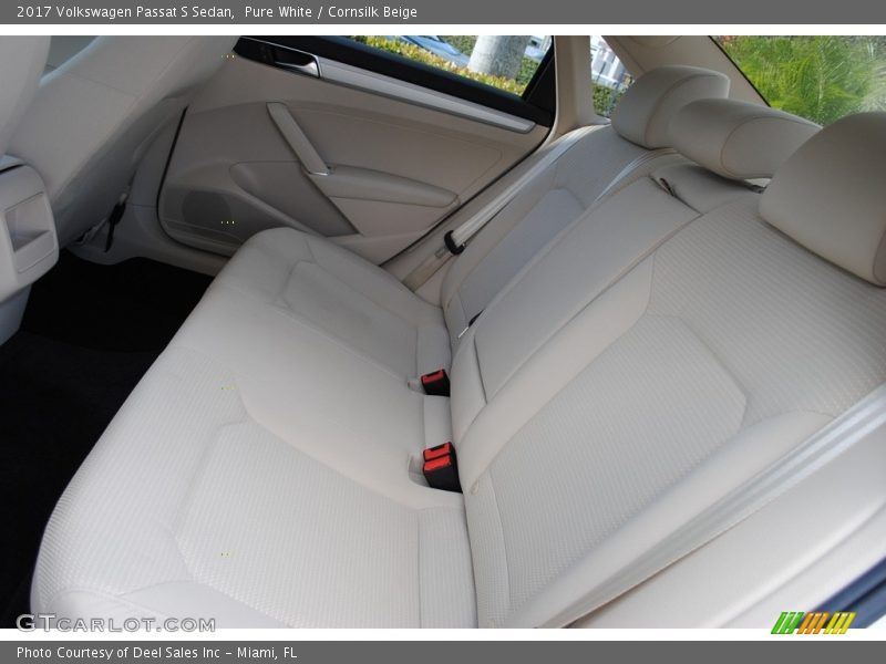 Pure White / Cornsilk Beige 2017 Volkswagen Passat S Sedan