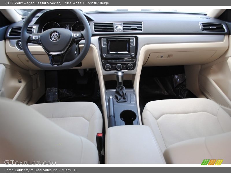 Dashboard of 2017 Passat S Sedan