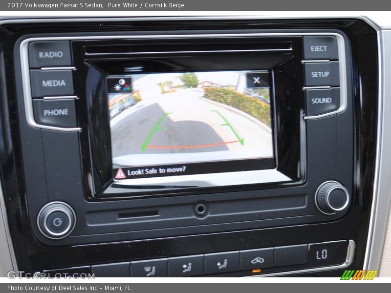 Navigation of 2017 Passat S Sedan