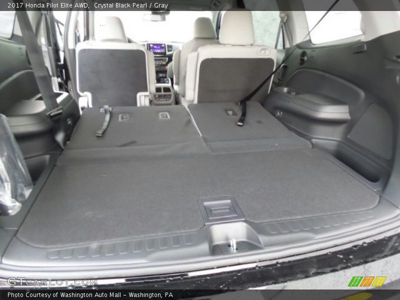 Crystal Black Pearl / Gray 2017 Honda Pilot Elite AWD