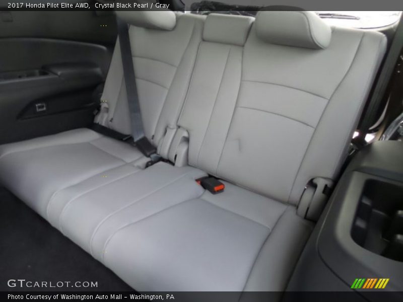 Crystal Black Pearl / Gray 2017 Honda Pilot Elite AWD