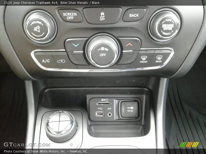 Billet Silver Metallic / Black 2016 Jeep Cherokee Trailhawk 4x4