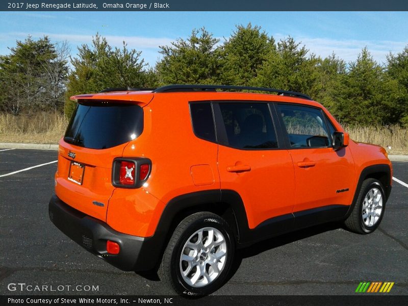 Omaha Orange / Black 2017 Jeep Renegade Latitude