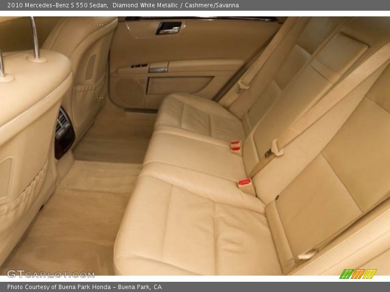 Diamond White Metallic / Cashmere/Savanna 2010 Mercedes-Benz S 550 Sedan