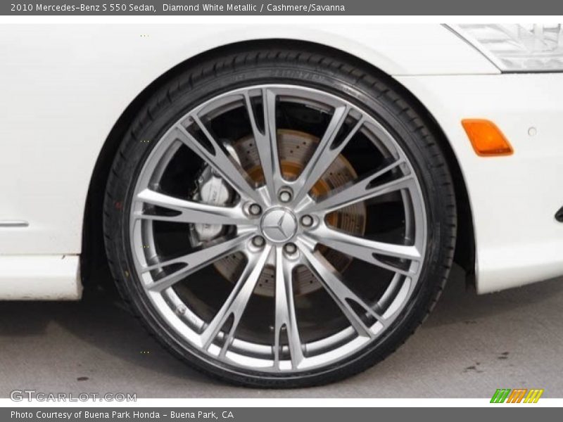 Diamond White Metallic / Cashmere/Savanna 2010 Mercedes-Benz S 550 Sedan
