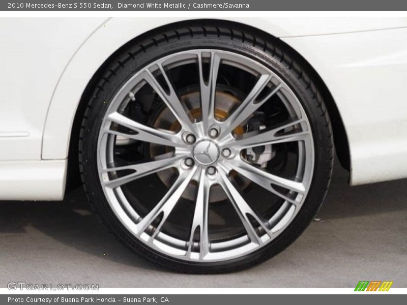 Diamond White Metallic / Cashmere/Savanna 2010 Mercedes-Benz S 550 Sedan