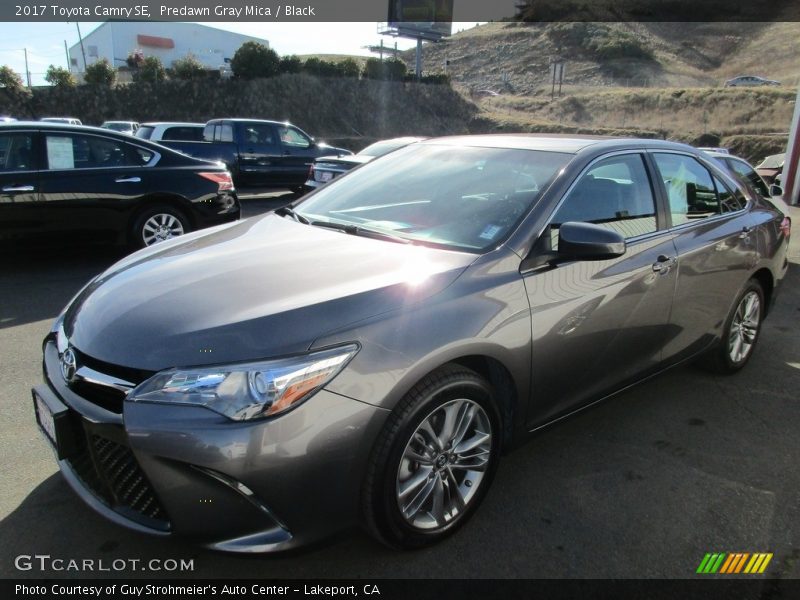 Predawn Gray Mica / Black 2017 Toyota Camry SE
