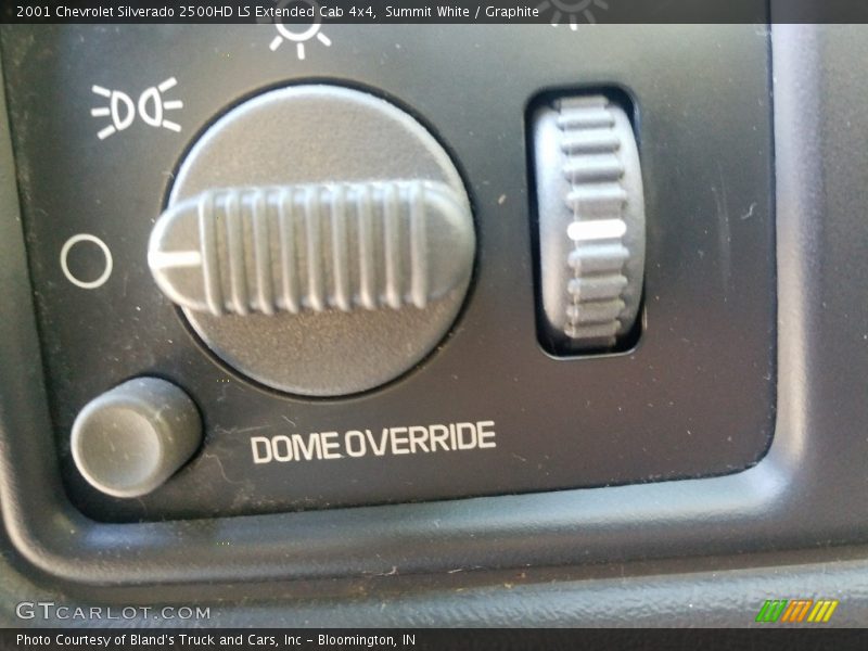 Summit White / Graphite 2001 Chevrolet Silverado 2500HD LS Extended Cab 4x4