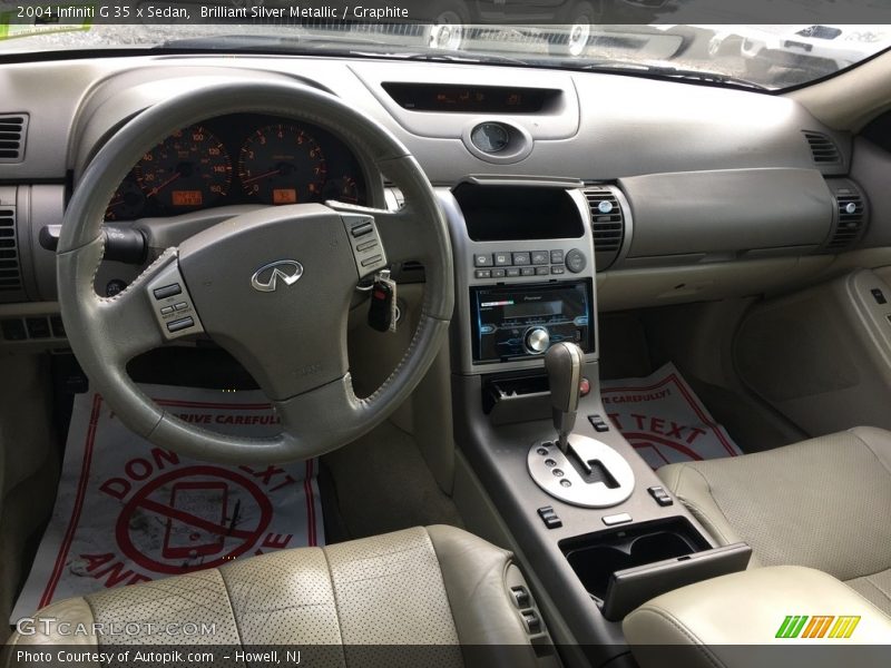 Brilliant Silver Metallic / Graphite 2004 Infiniti G 35 x Sedan