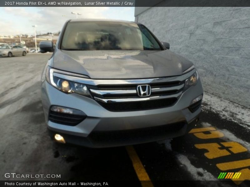 Lunar Silver Metallic / Gray 2017 Honda Pilot EX-L AWD w/Navigation