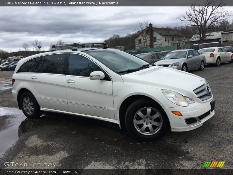 Alabaster White / Macadamia 2007 Mercedes-Benz R 350 4Matic