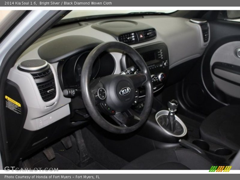 Bright Silver / Black Diamond Woven Cloth 2014 Kia Soul 1.6