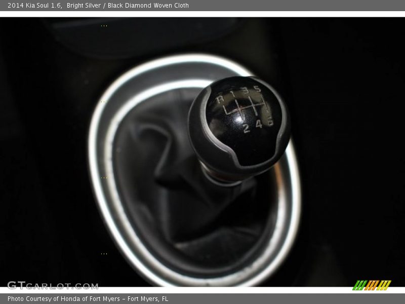 Bright Silver / Black Diamond Woven Cloth 2014 Kia Soul 1.6