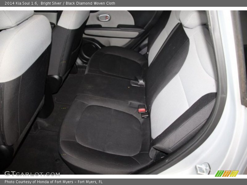 Bright Silver / Black Diamond Woven Cloth 2014 Kia Soul 1.6