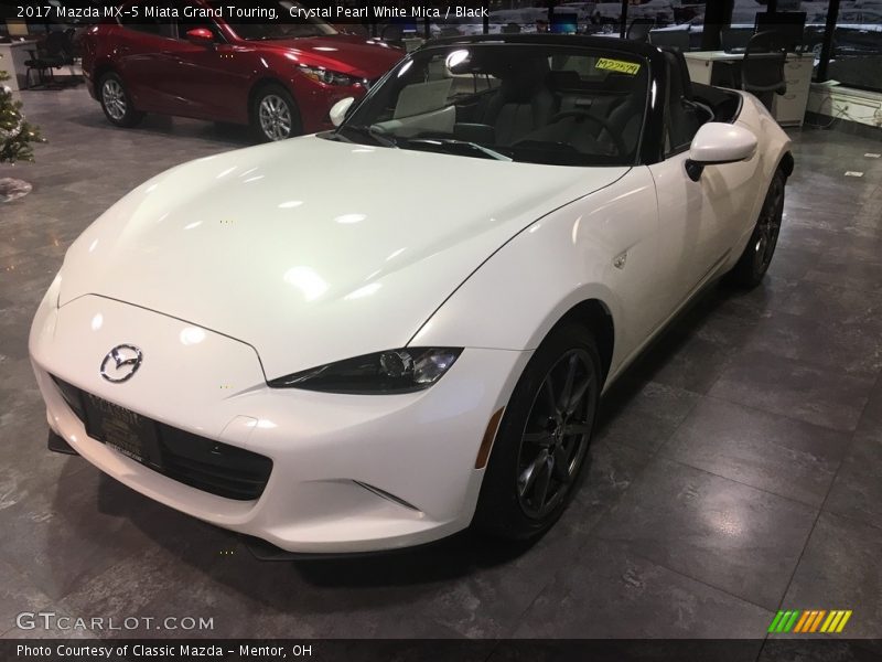 Crystal Pearl White Mica / Black 2017 Mazda MX-5 Miata Grand Touring