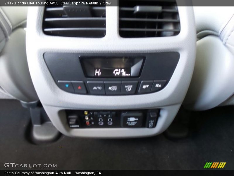 Steel Sapphire Metallic / Gray 2017 Honda Pilot Touring AWD