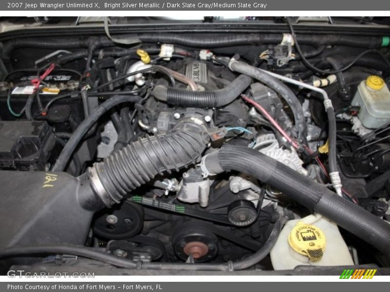 Bright Silver Metallic / Dark Slate Gray/Medium Slate Gray 2007 Jeep Wrangler Unlimited X