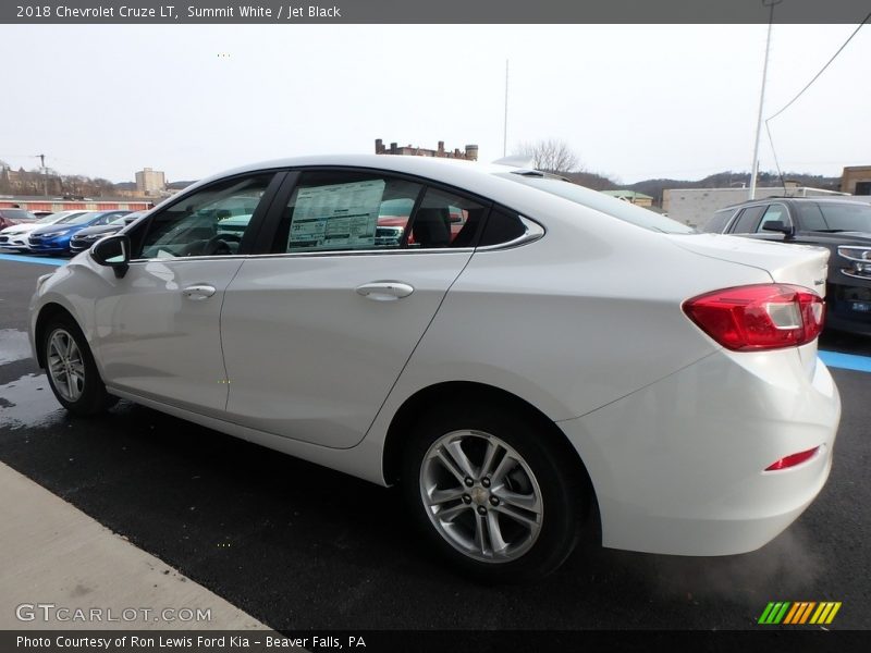 Summit White / Jet Black 2018 Chevrolet Cruze LT