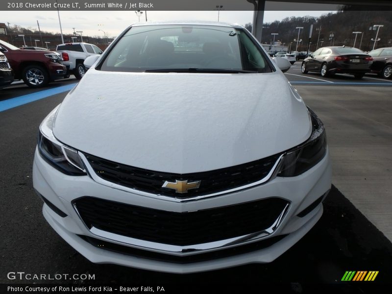 Summit White / Jet Black 2018 Chevrolet Cruze LT
