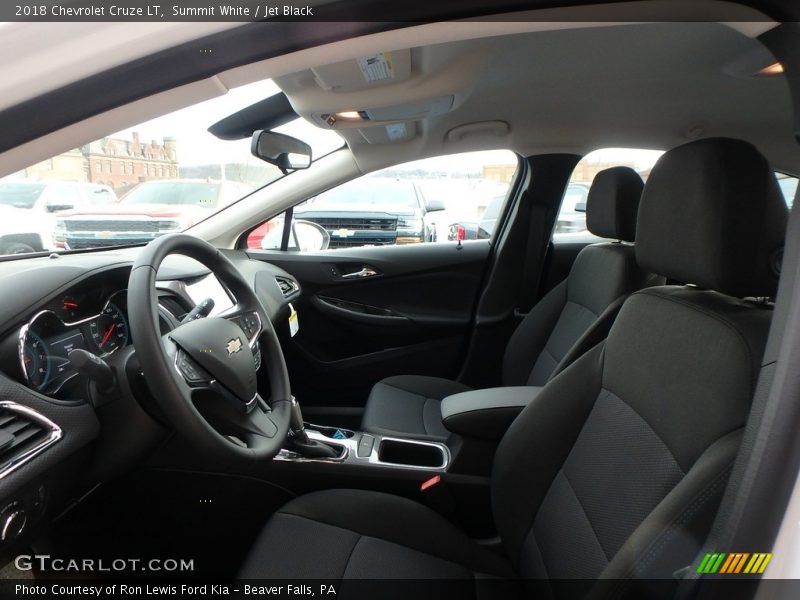Summit White / Jet Black 2018 Chevrolet Cruze LT