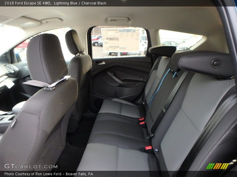 Lightning Blue / Charcoal Black 2018 Ford Escape SE 4WD
