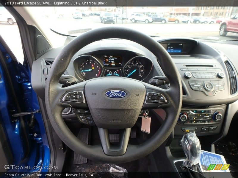 Lightning Blue / Charcoal Black 2018 Ford Escape SE 4WD