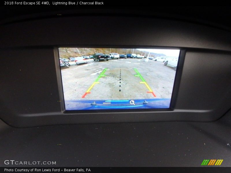 Lightning Blue / Charcoal Black 2018 Ford Escape SE 4WD