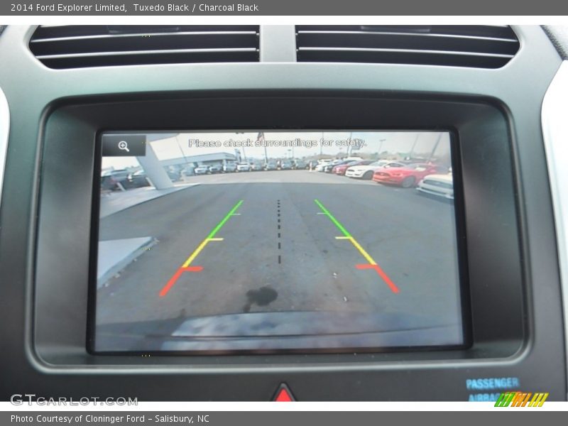 Tuxedo Black / Charcoal Black 2014 Ford Explorer Limited