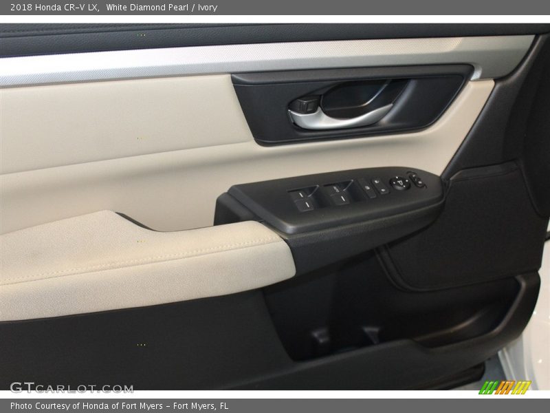 White Diamond Pearl / Ivory 2018 Honda CR-V LX