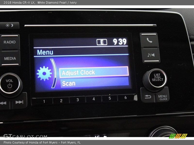 White Diamond Pearl / Ivory 2018 Honda CR-V LX