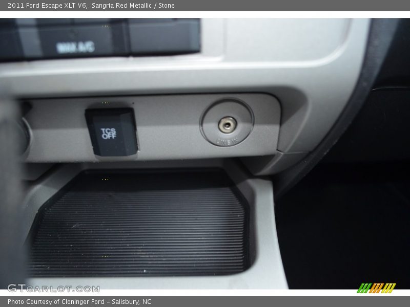 Sangria Red Metallic / Stone 2011 Ford Escape XLT V6
