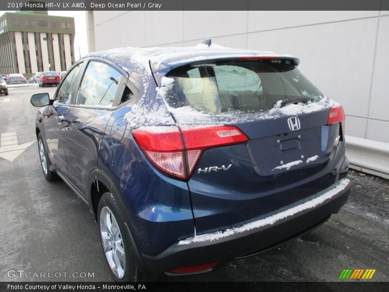 Deep Ocean Pearl / Gray 2016 Honda HR-V LX AWD