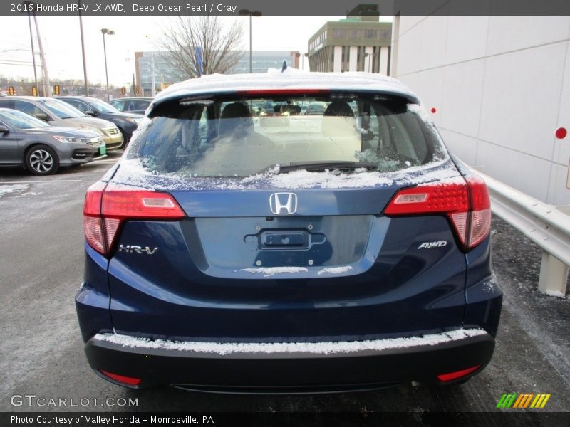 Deep Ocean Pearl / Gray 2016 Honda HR-V LX AWD