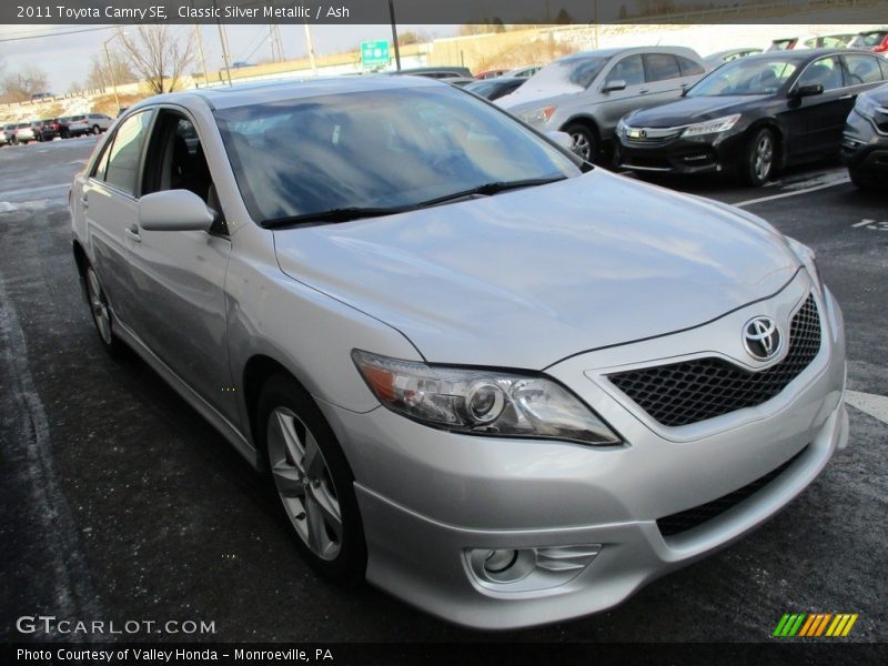 Classic Silver Metallic / Ash 2011 Toyota Camry SE