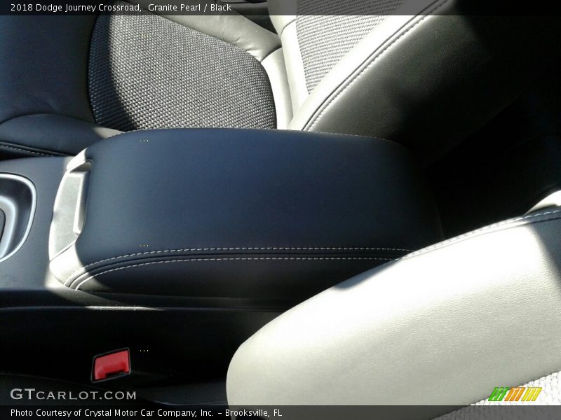 Granite Pearl / Black 2018 Dodge Journey Crossroad