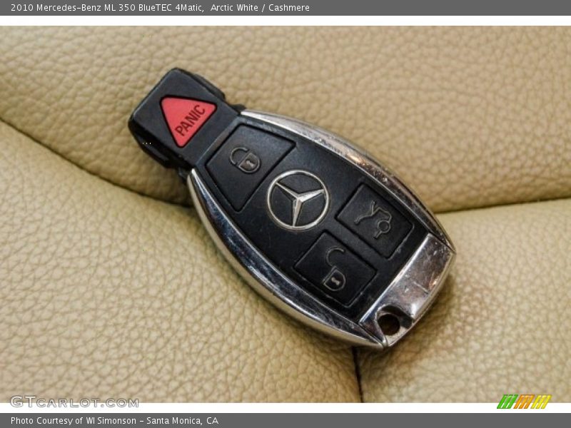 Arctic White / Cashmere 2010 Mercedes-Benz ML 350 BlueTEC 4Matic